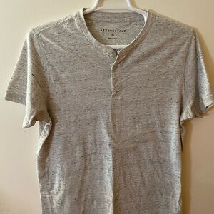 Men’s Aeropostale 100% cotton 1/4 button up gray short sleeve T-shirt XL